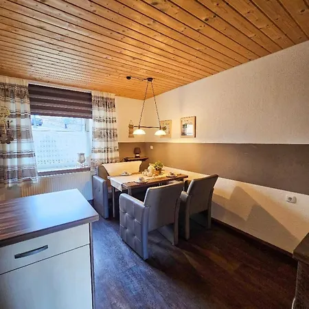 Baumann Mit Garten *